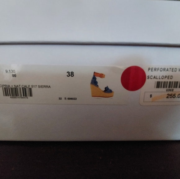 SeeByChloe perforated Wedge, scallopd detail, size 38, neutral blush color - Picture 6 of 6